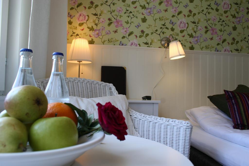 Nynaesgarden Hotell & Konferens Нюнэсхамне Экстерьер фото