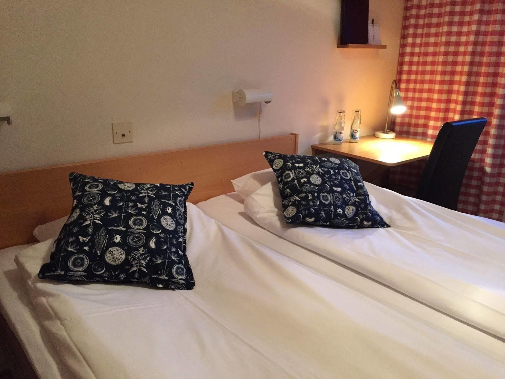 Nynaesgarden Hotell & Konferens Нюнэсхамне Экстерьер фото